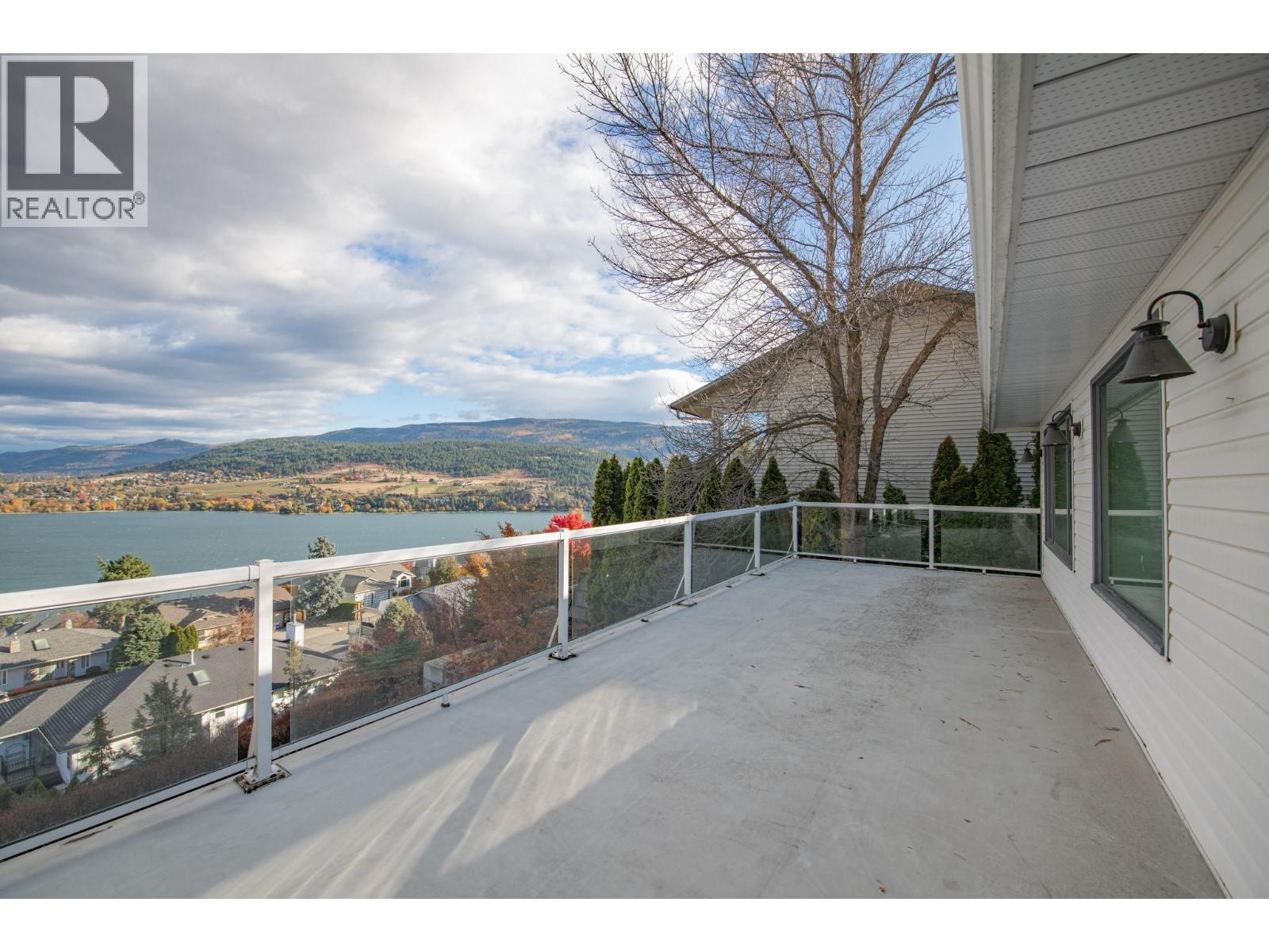 7903 Lakeview Drive - 55