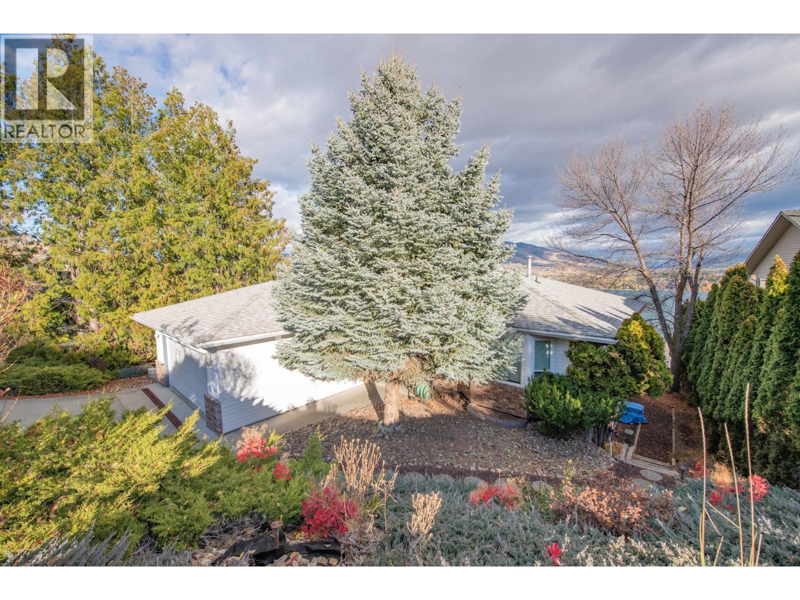 7903 Lakeview Drive, Coldstream