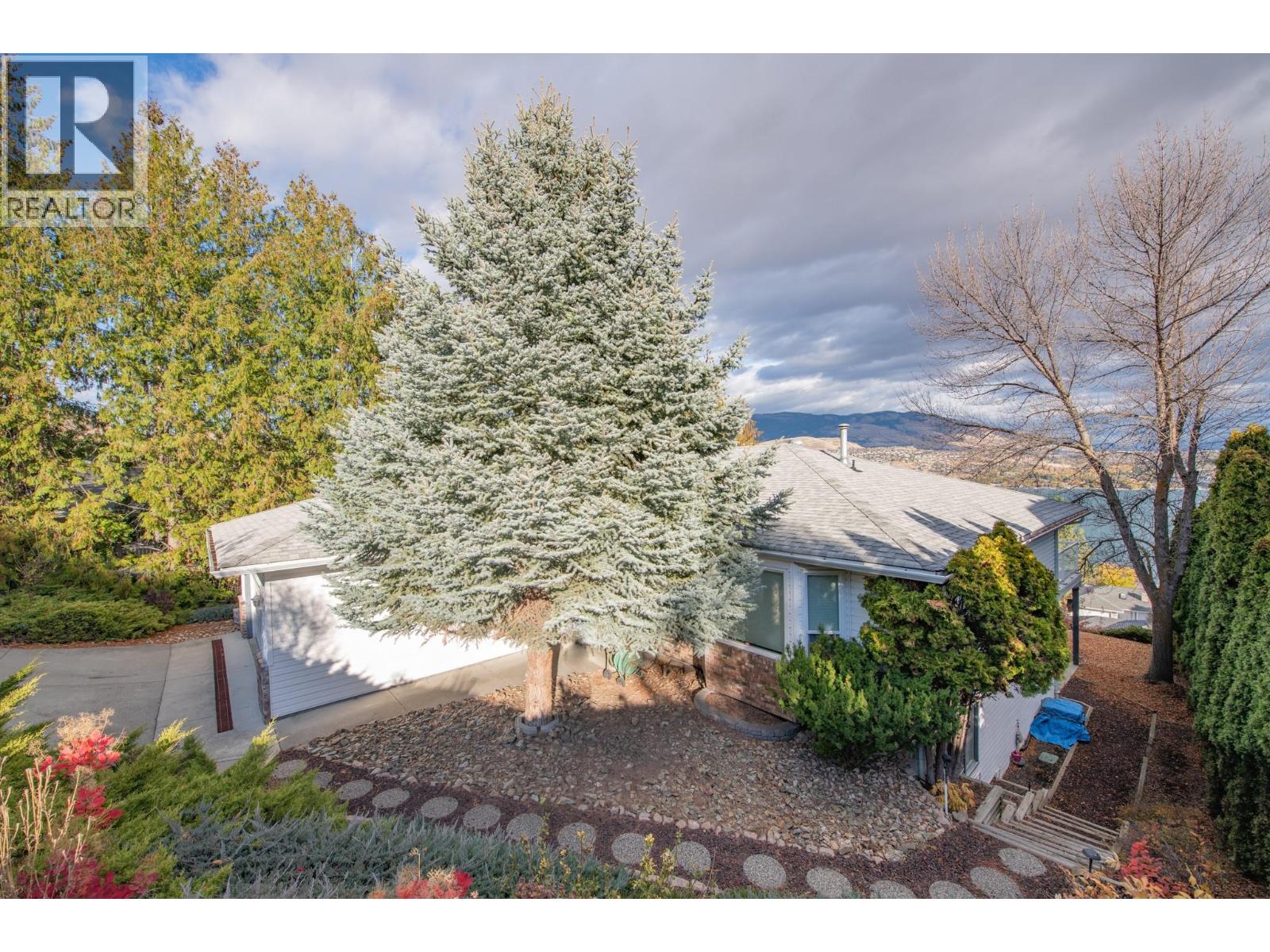 7903 Lakeview Drive - 45