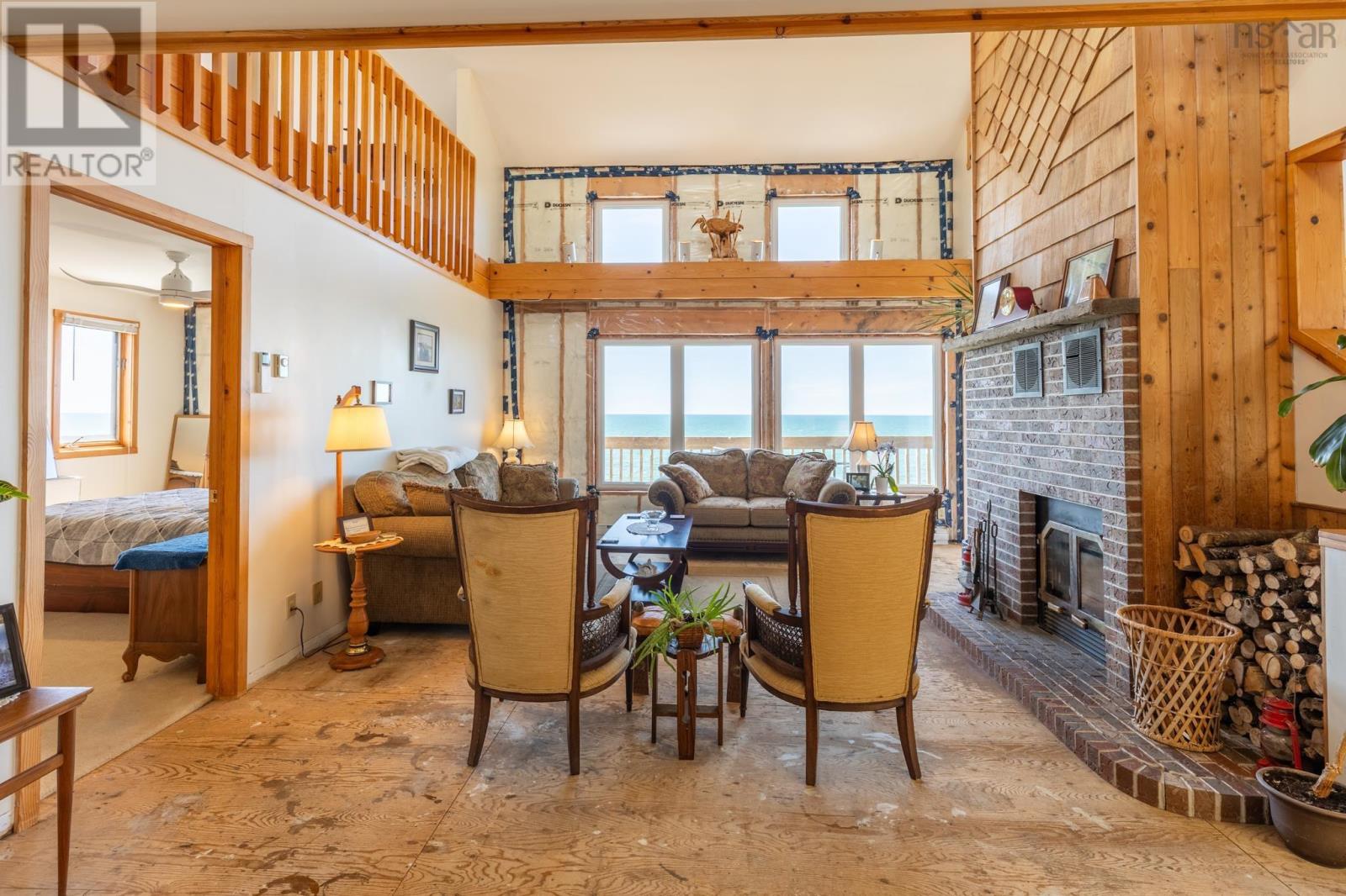 Property 23 of 46 of 194 Thomas Road