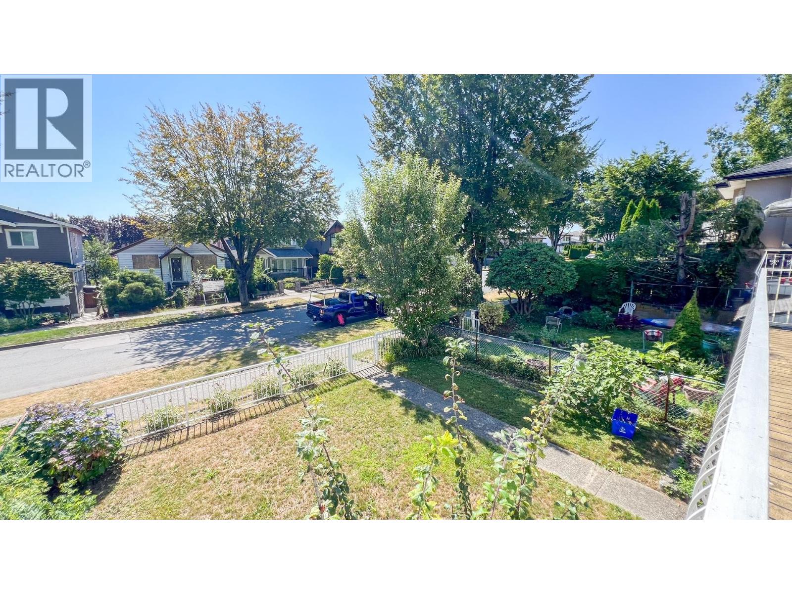 4207 UNION STREET, Burnaby