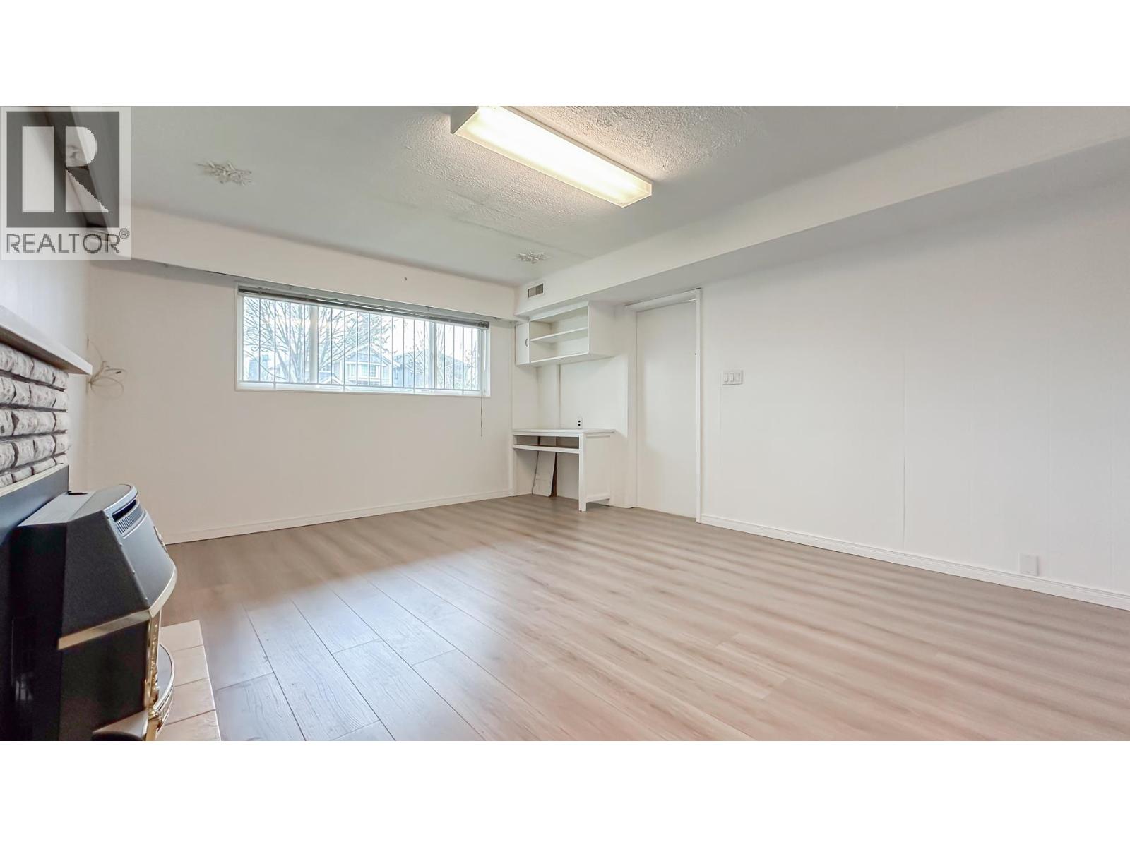 4207 UNION STREET, Burnaby