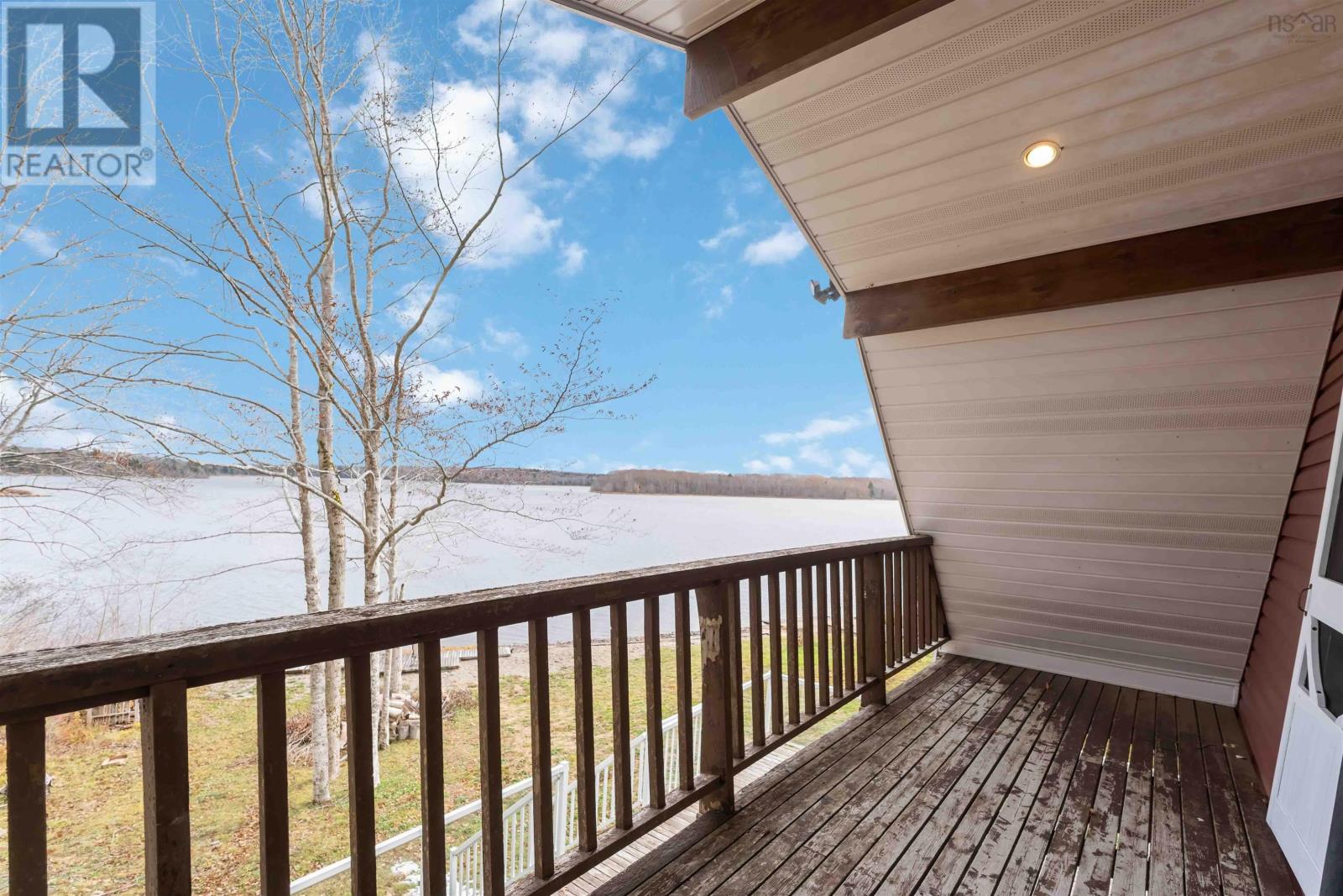 Property 21 of 44 of 17 Hardwood Lane South Branch