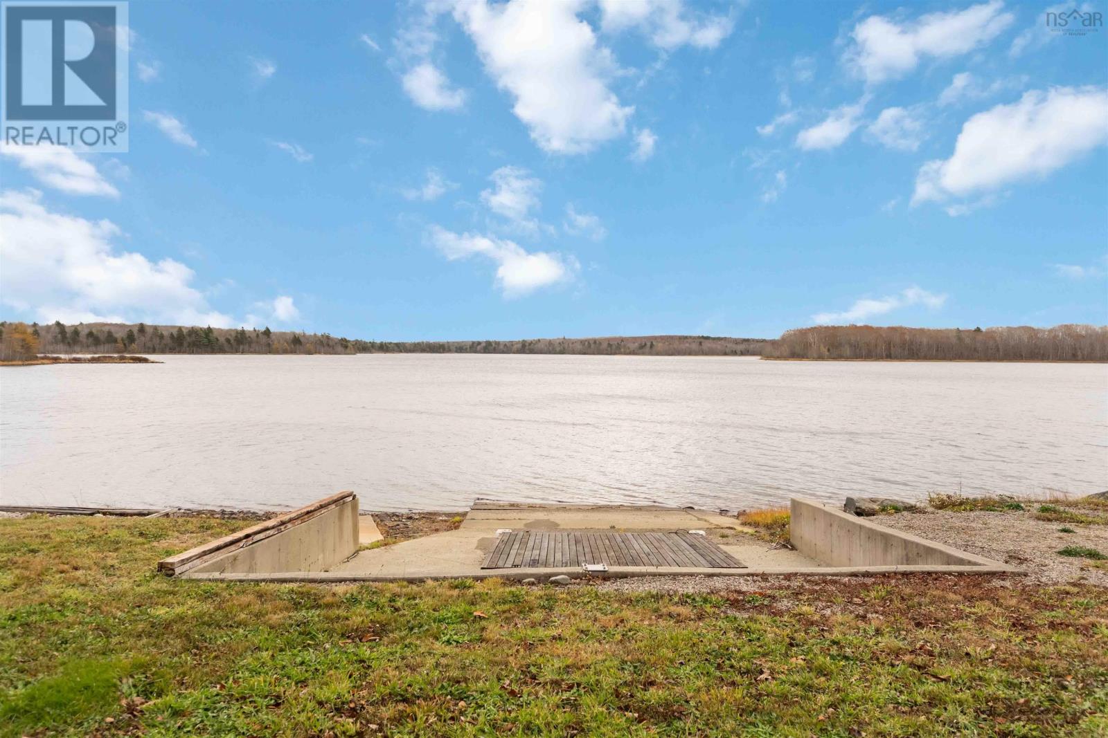 Property 31 of 44 of 17 Hardwood Lane South Branch