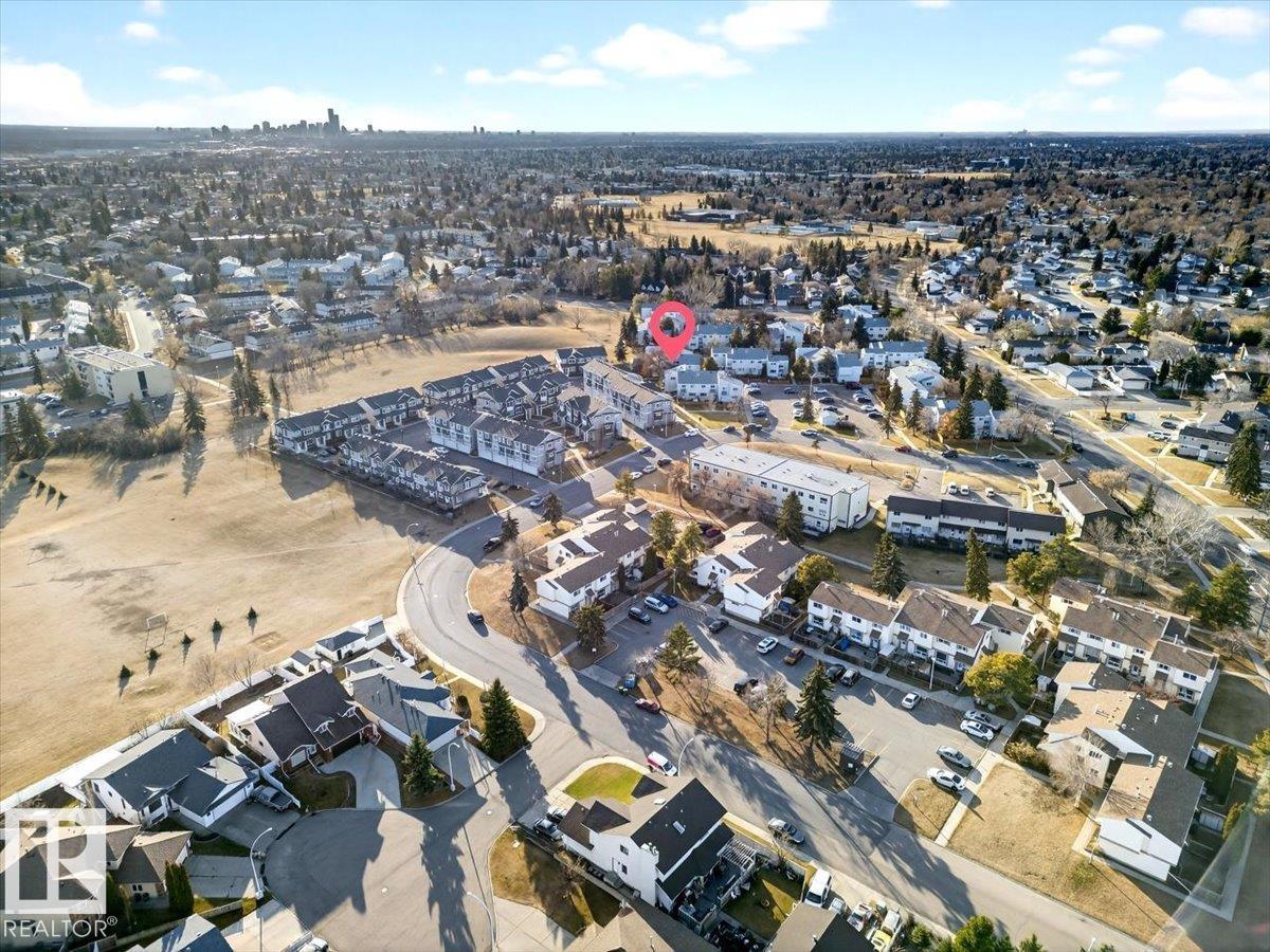 9 MCLEOD PL NW, Edmonton