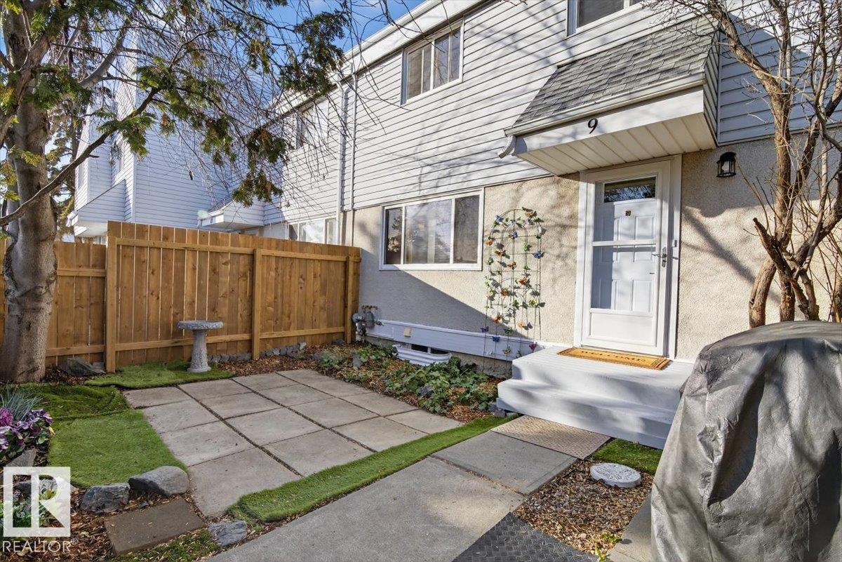 9 MCLEOD PL NW, Edmonton