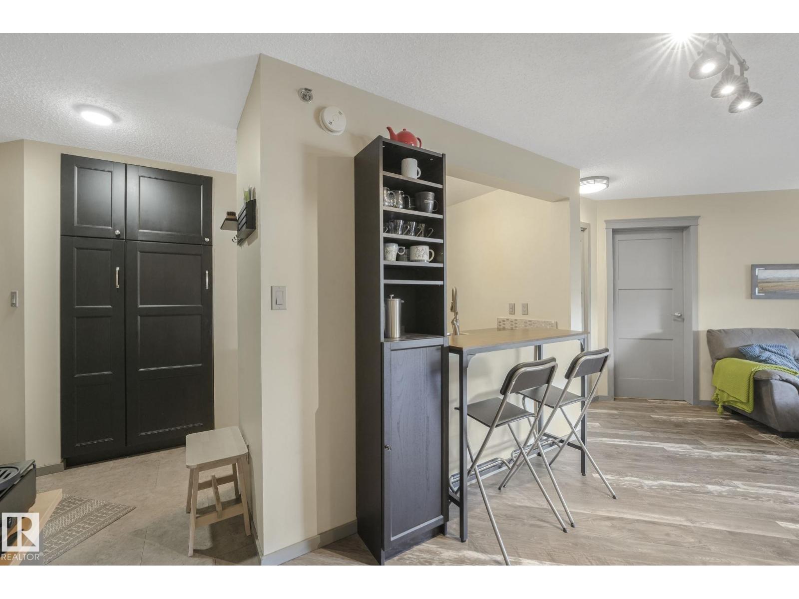 #308 11218 80 ST NW, Edmonton