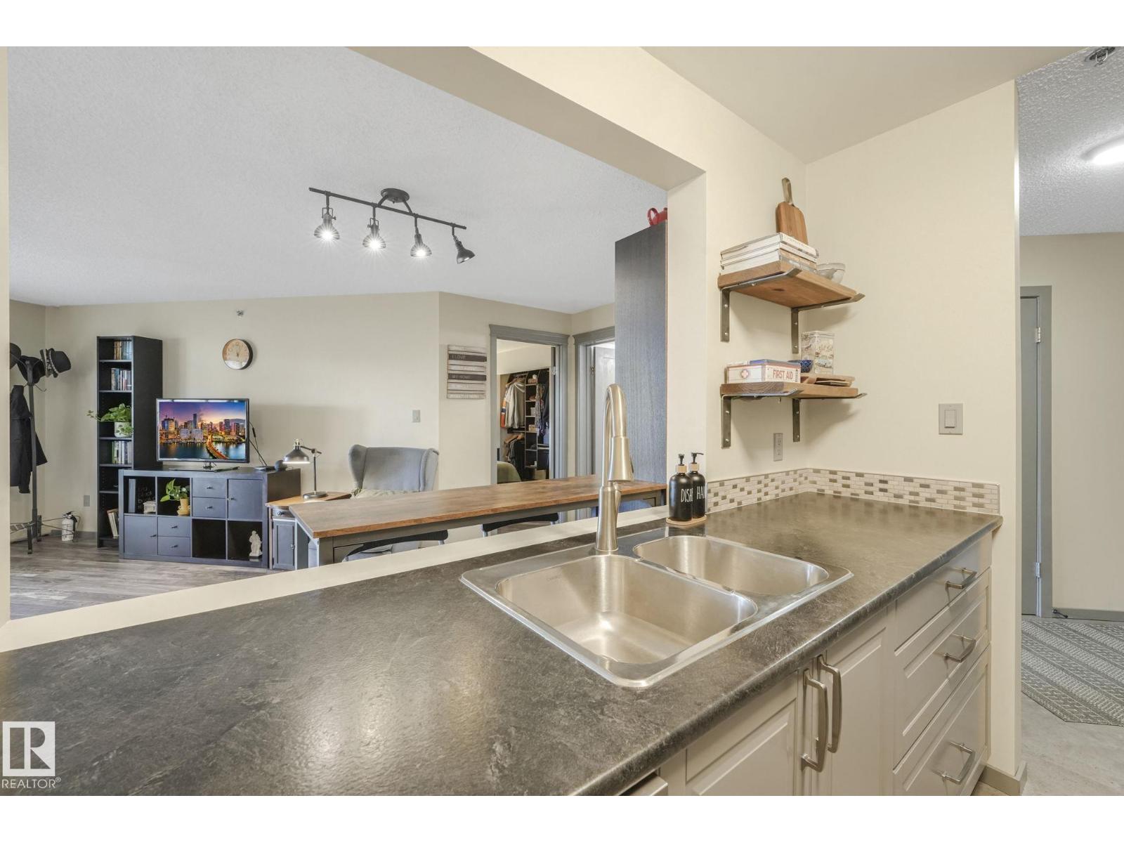 #308 11218 80 ST NW, Edmonton