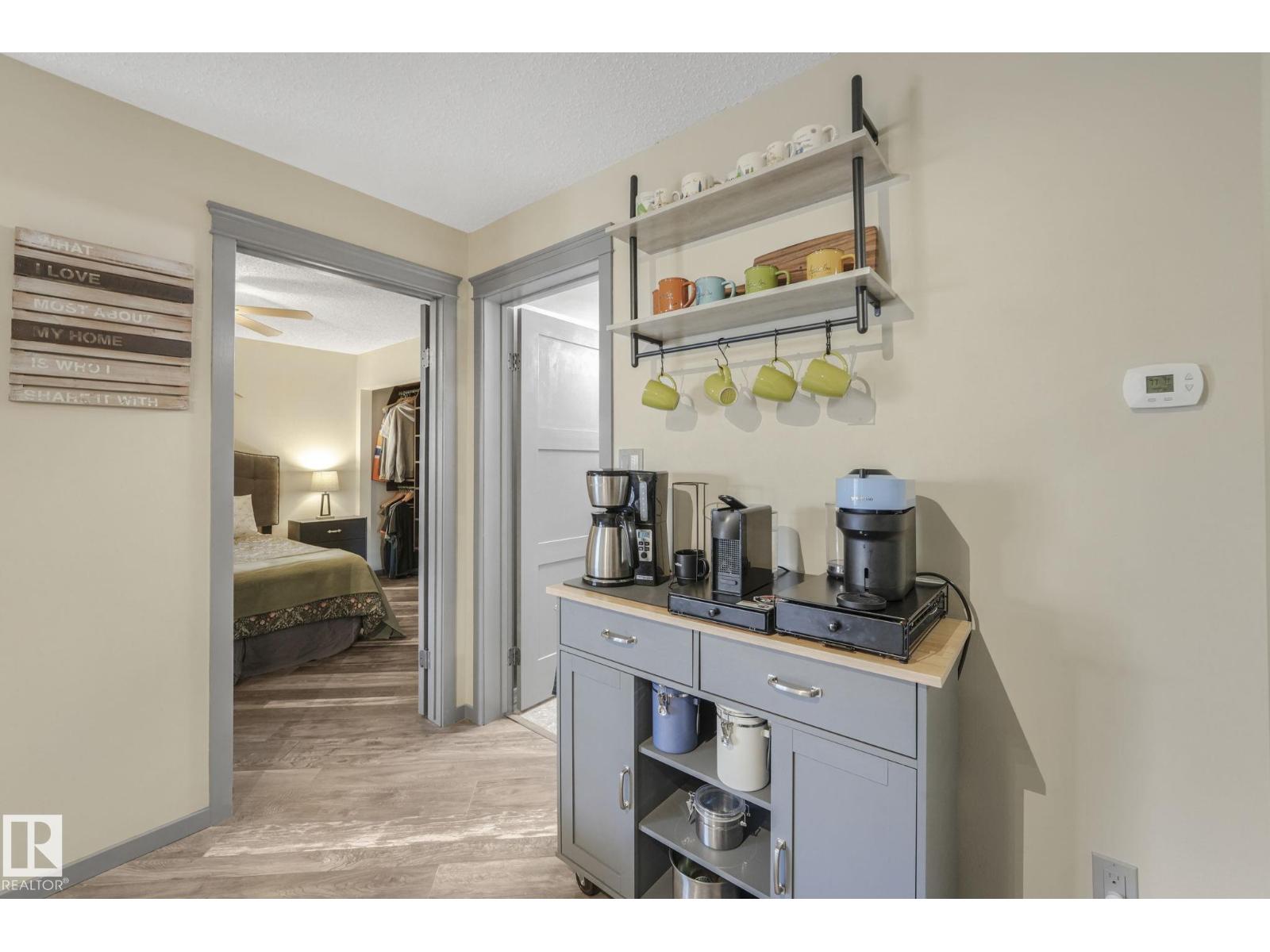 #308 11218 80 ST NW, Edmonton