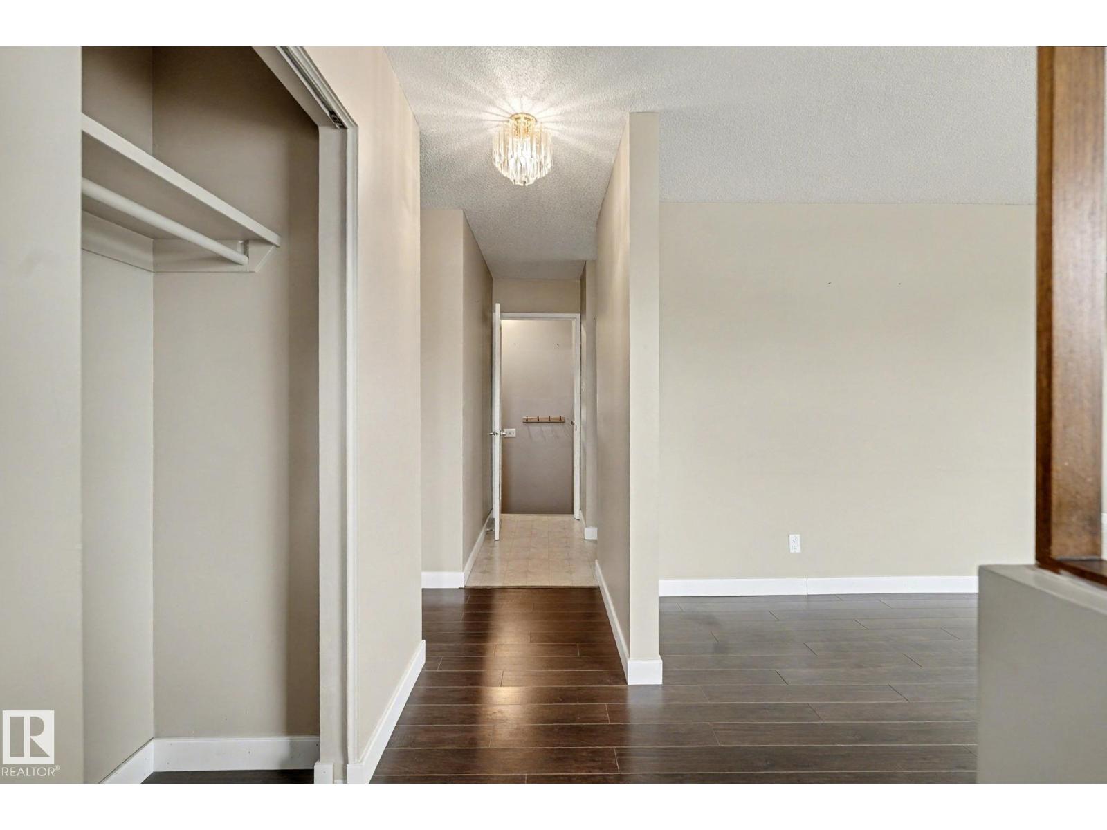 8407 149A AV NW, Edmonton