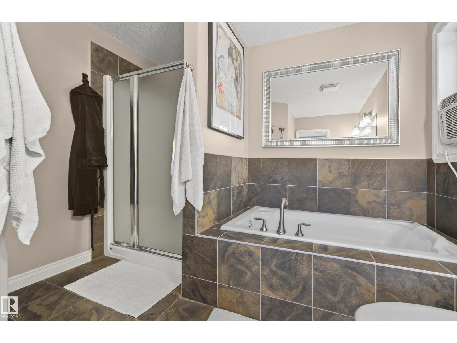 21917 95A AV NW, Edmonton