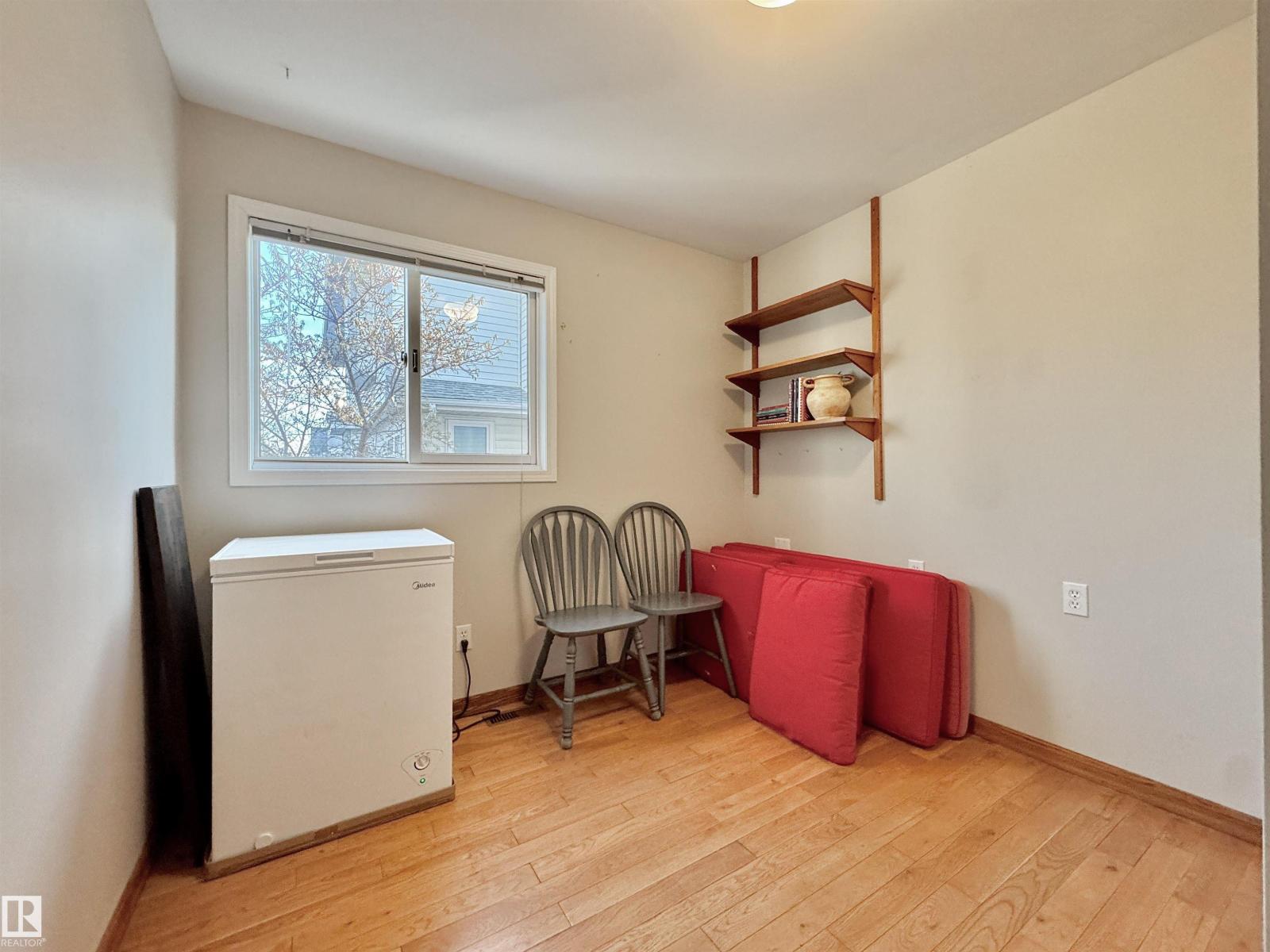 1224 POTTER GREENS DR NW, Edmonton