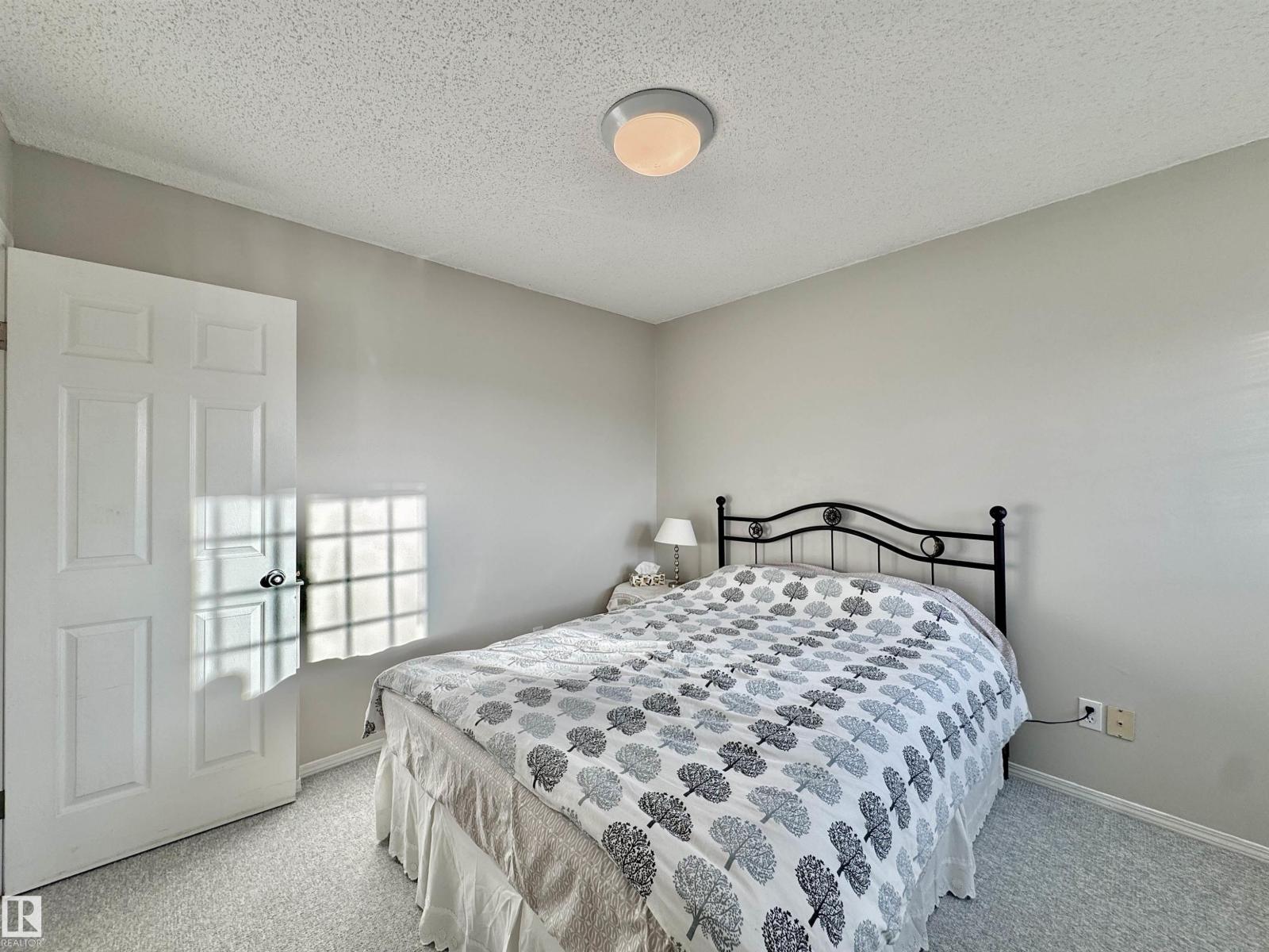 1224 POTTER GREENS DR NW, Edmonton