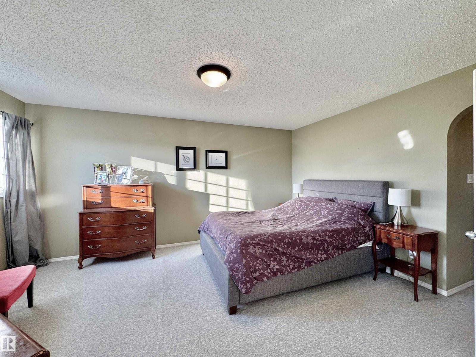 1224 POTTER GREENS DR NW, Edmonton