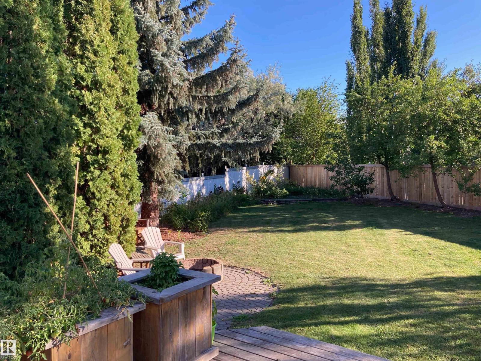 1224 POTTER GREENS DR NW, Edmonton