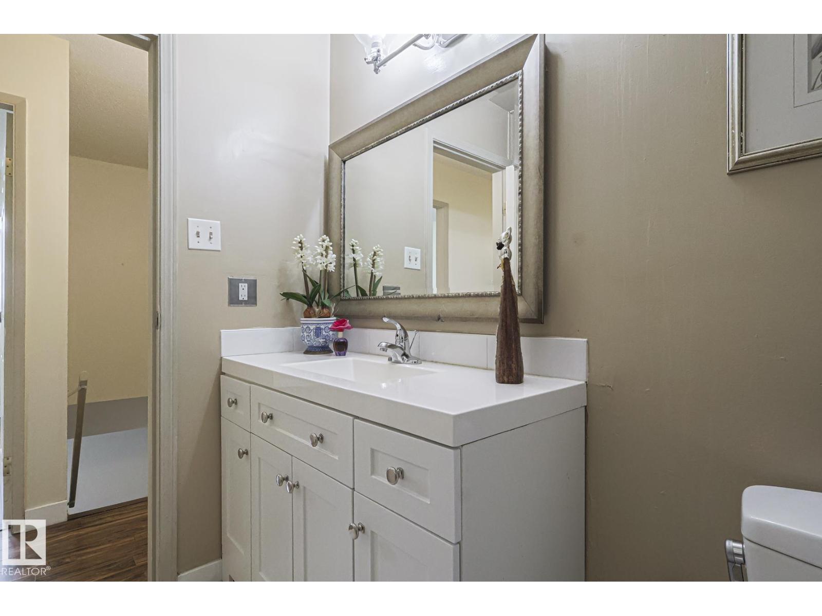 51 BELMEAD GARDENS NW, Edmonton