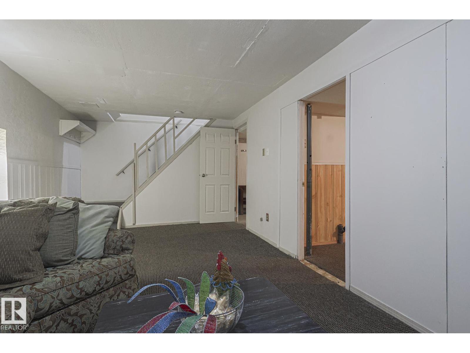 51 BELMEAD GARDENS NW, Edmonton