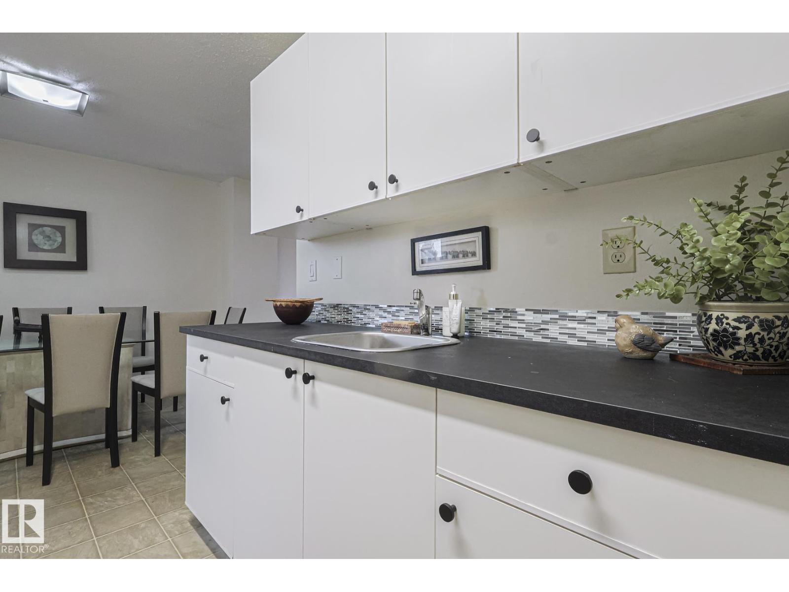 51 BELMEAD GARDENS NW, Edmonton