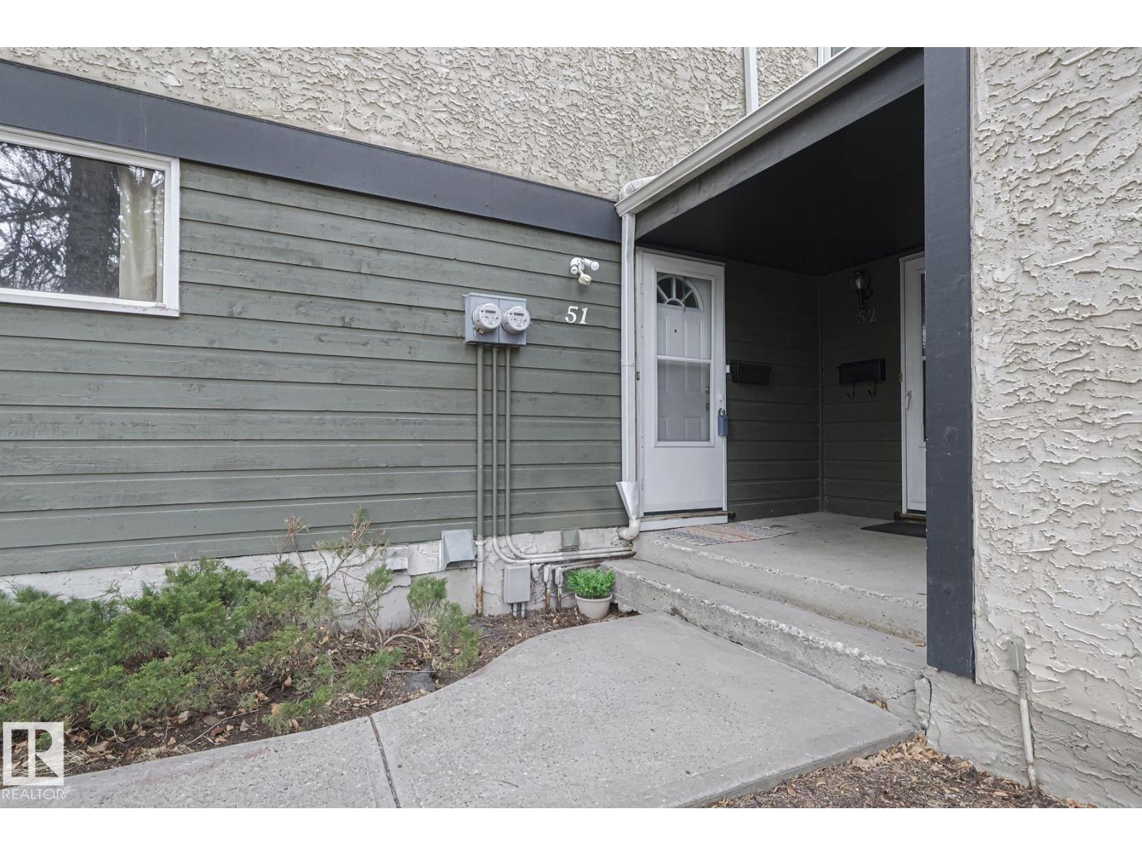 51 BELMEAD GARDENS NW, Edmonton