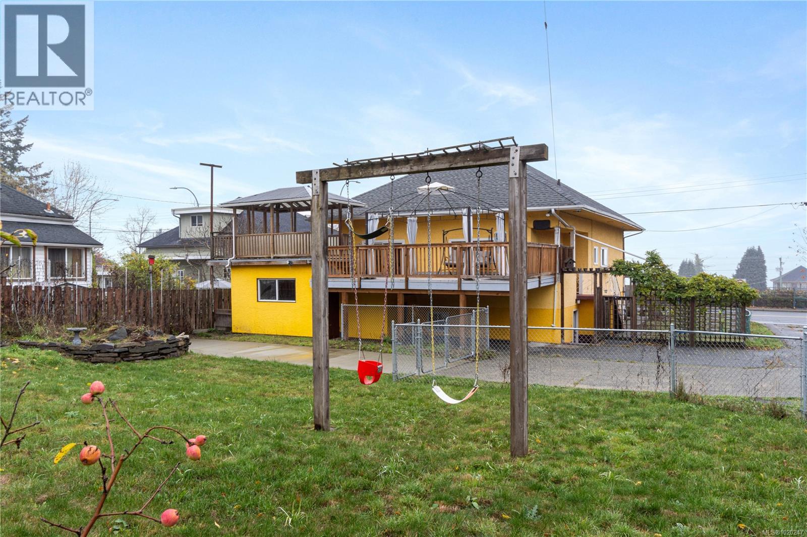 534 Nicol St, Nanaimo