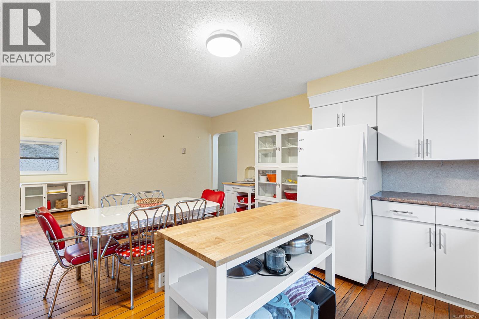 534 Nicol St, Nanaimo