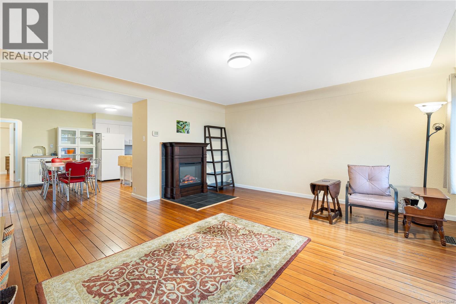 534 Nicol St, Nanaimo