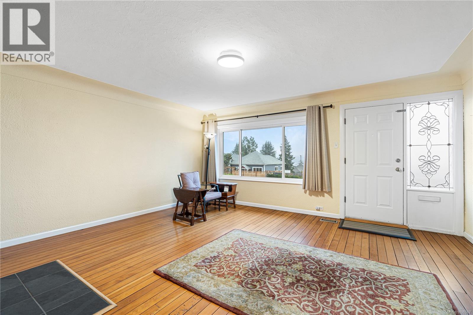 534 Nicol St, Nanaimo