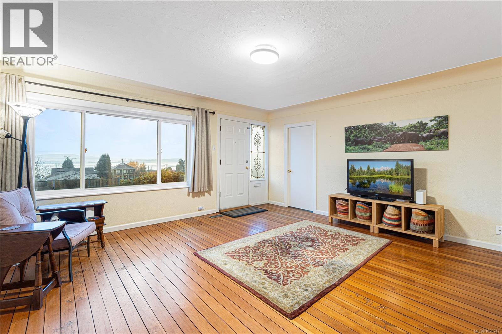 534 Nicol St, Nanaimo