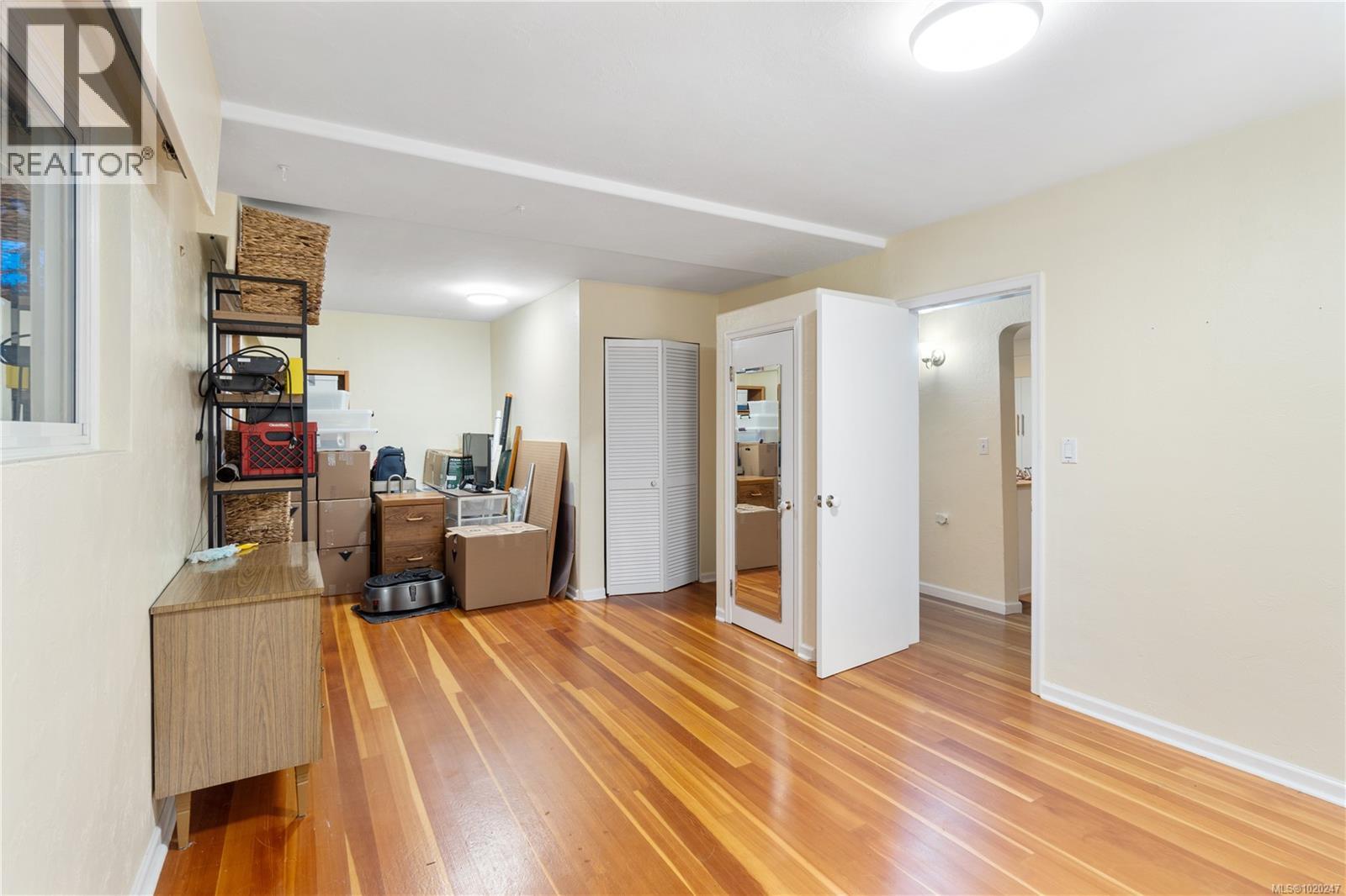 534 Nicol St, Nanaimo