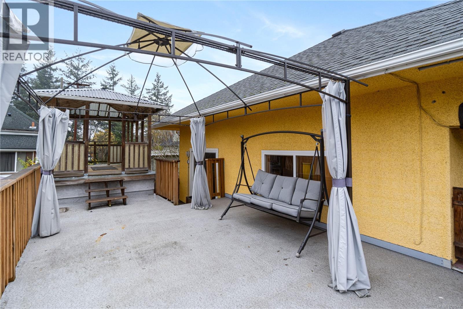 534 Nicol St, Nanaimo