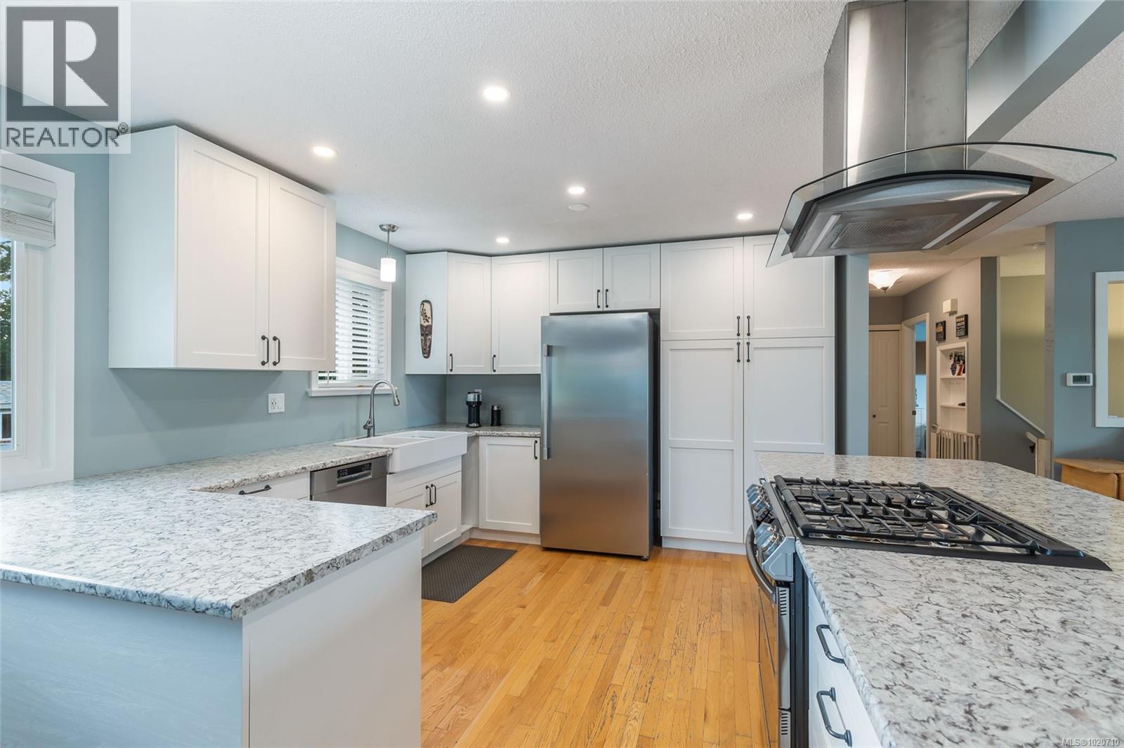 5523 Fernandez Pl, Nanaimo