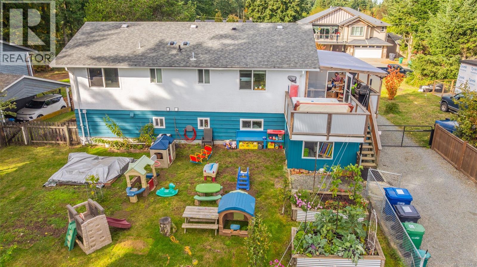 5523 Fernandez Pl, Nanaimo