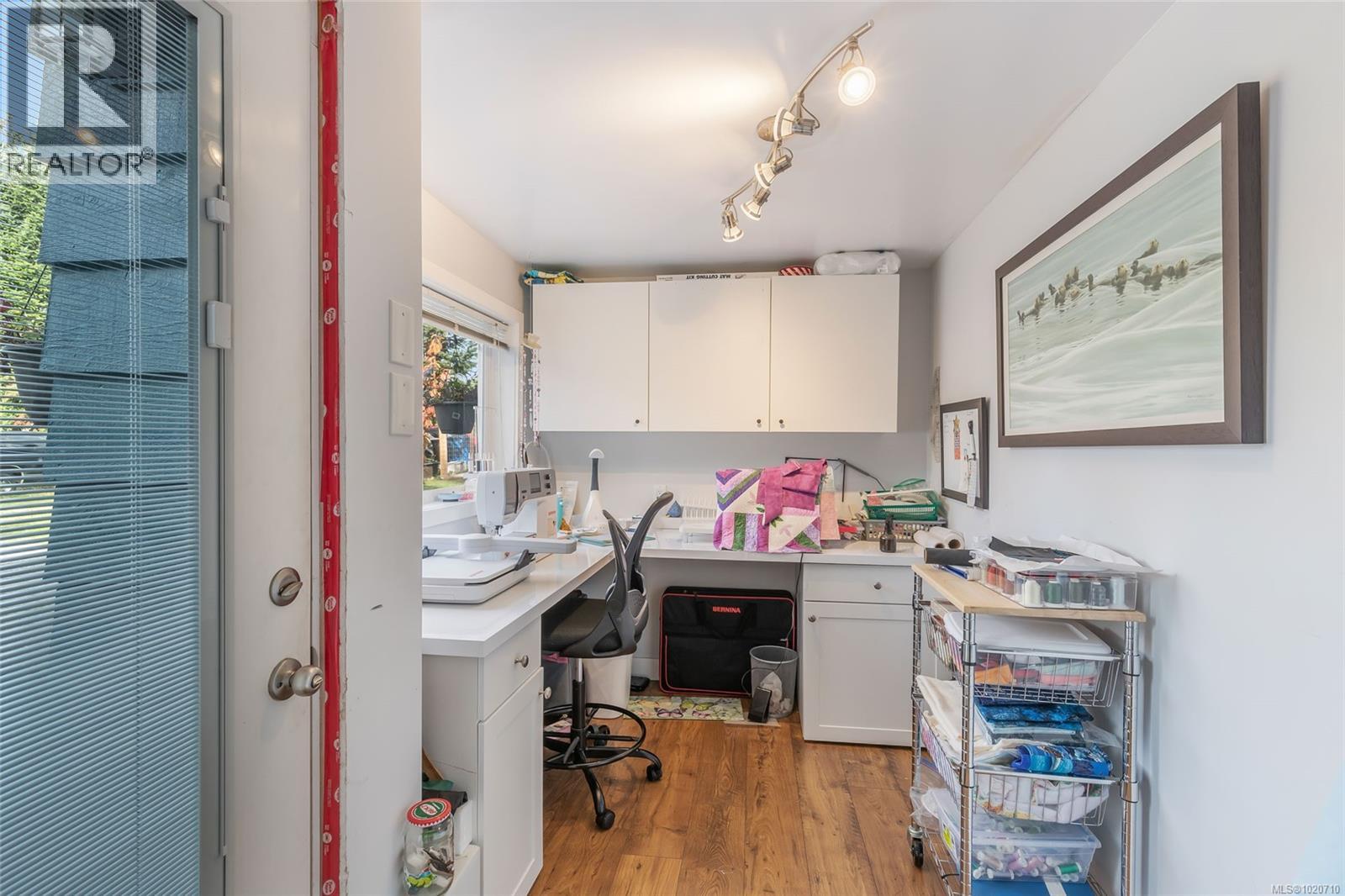 5523 Fernandez Pl, Nanaimo