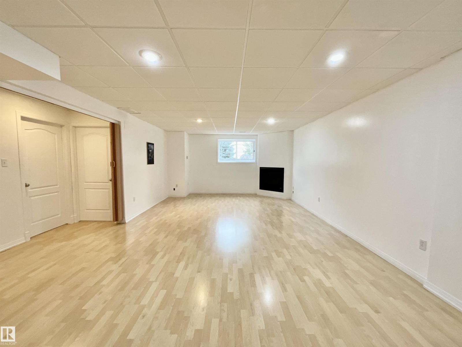 1248 ORMSBY LN NW, Edmonton