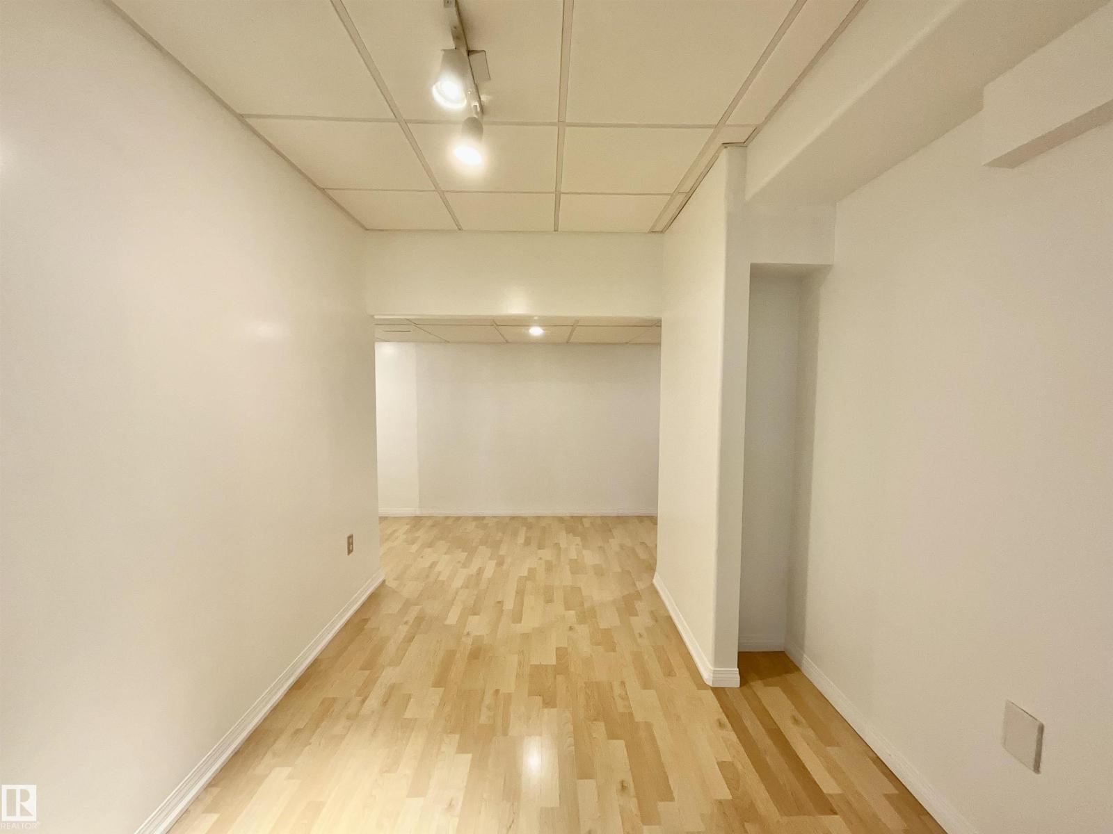 1248 ORMSBY LN NW, Edmonton