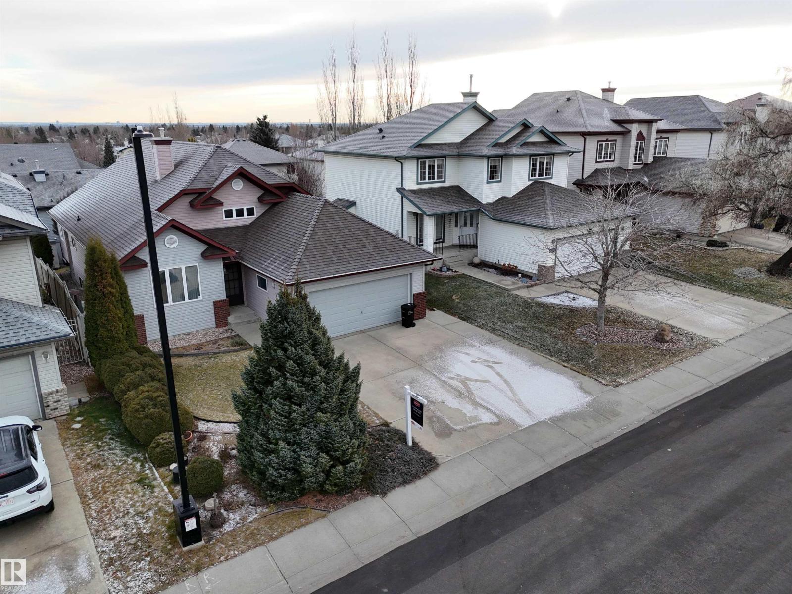 1248 ORMSBY LN NW, Edmonton