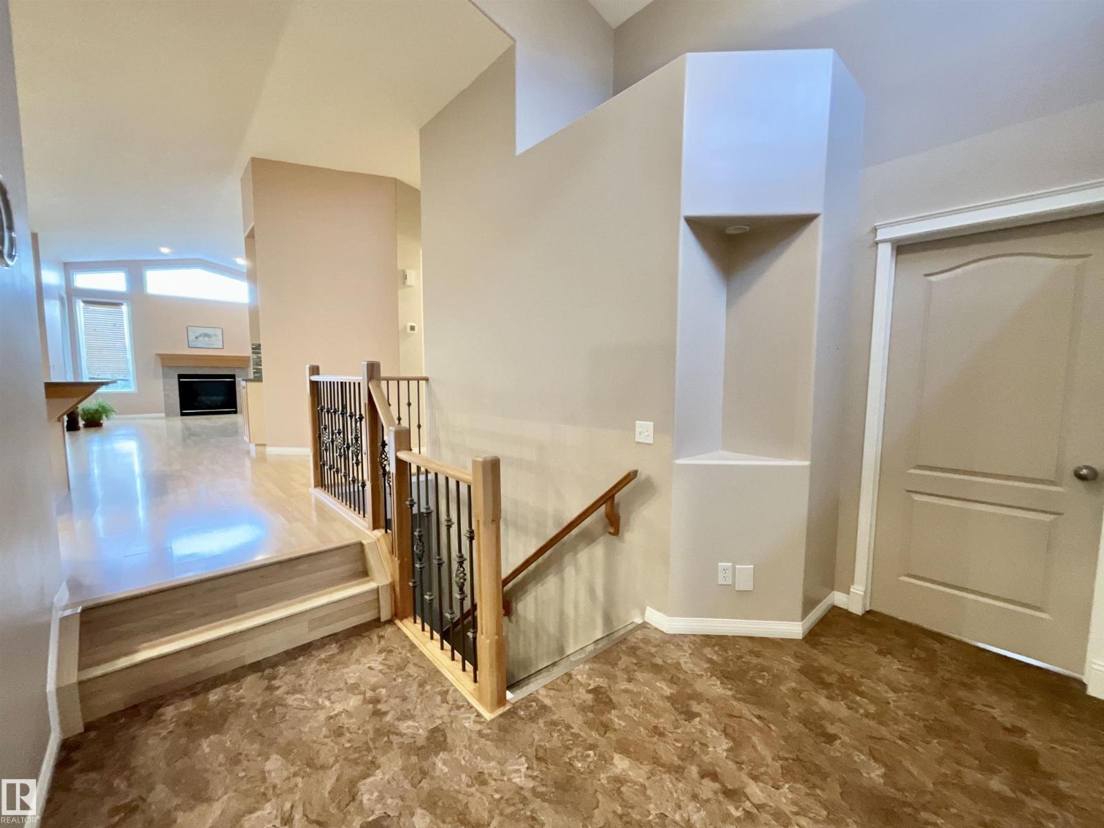 1248 ORMSBY LN NW, Edmonton