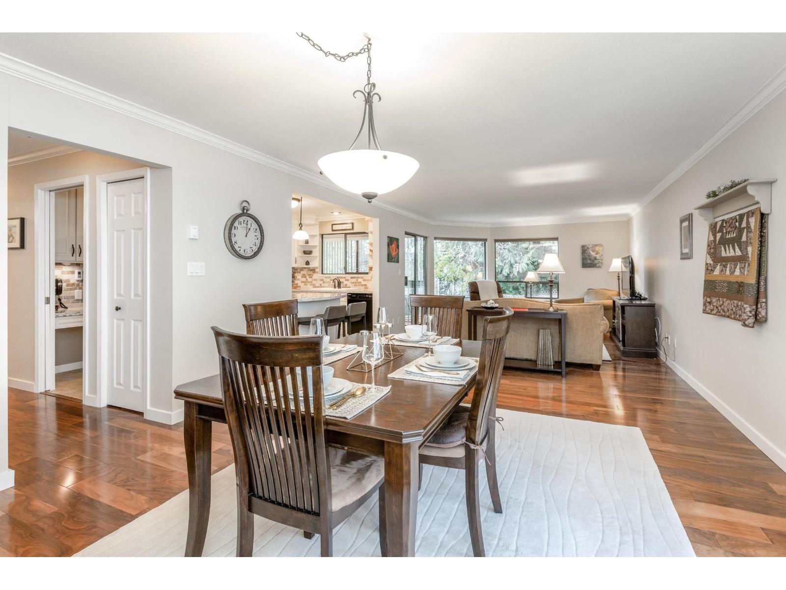 304 1351 VIDAL STREET, White Rock