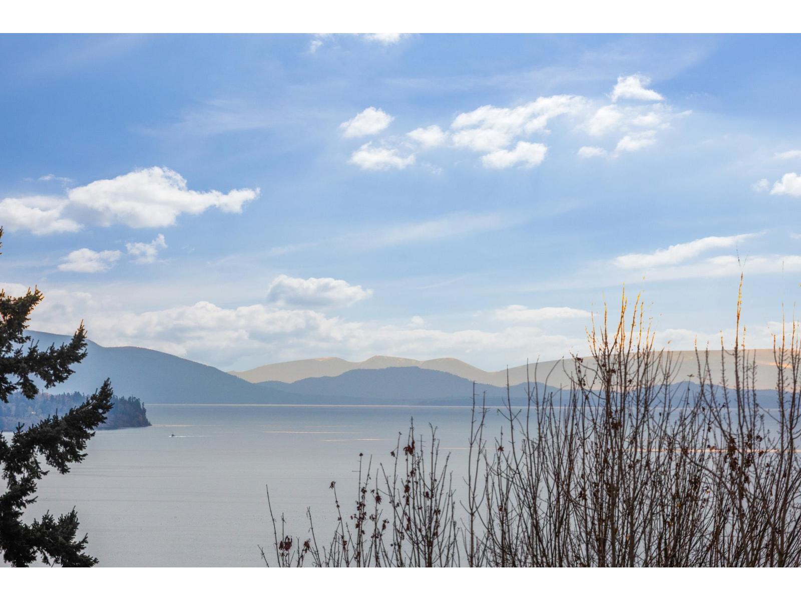 304 1351 VIDAL STREET, White Rock