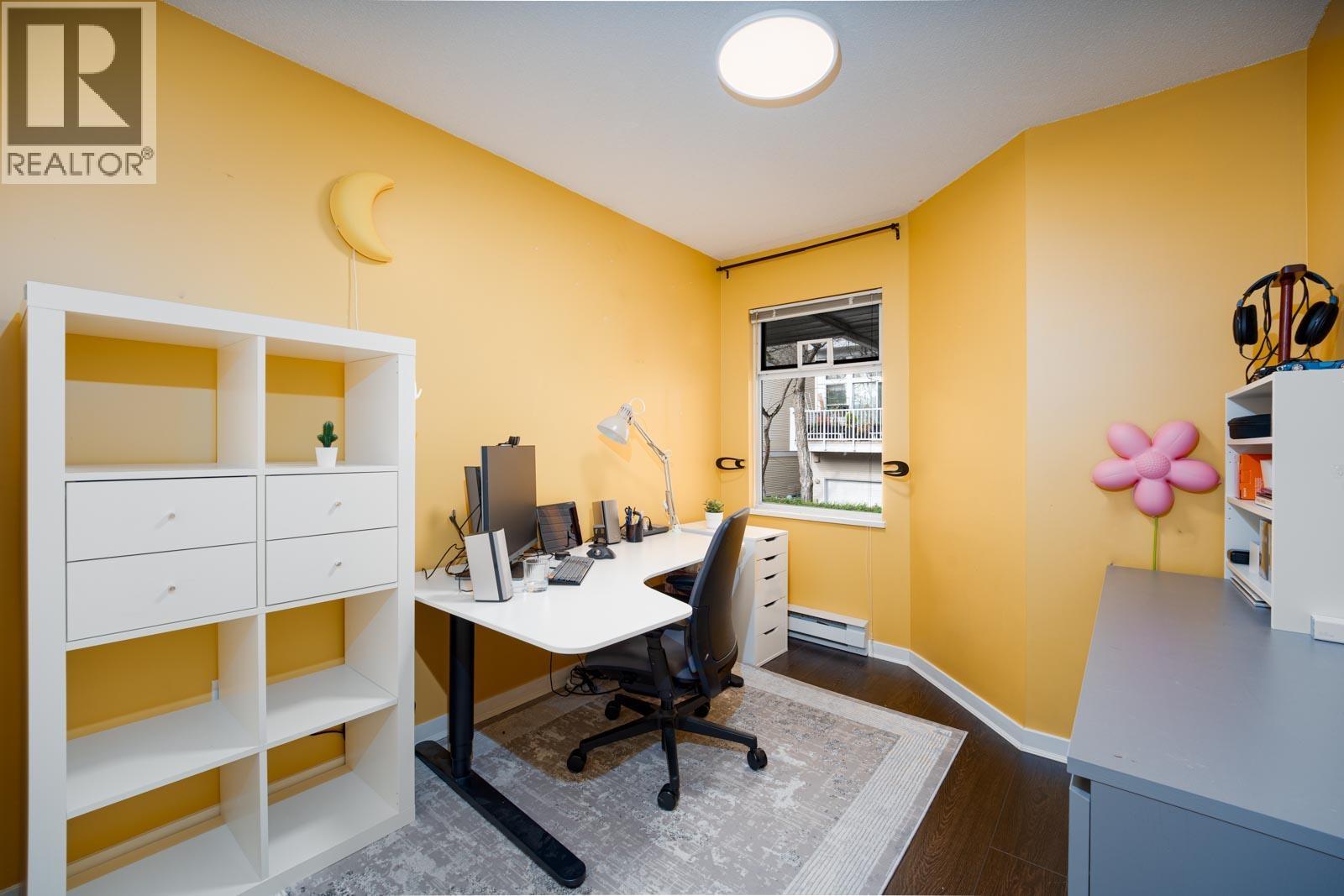 1 3586 RAINIER PLACE, Vancouver