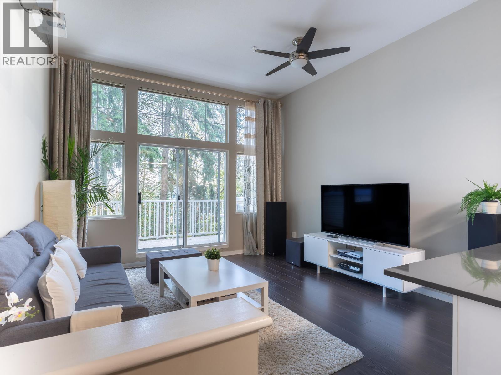 1 3586 RAINIER PLACE, Vancouver