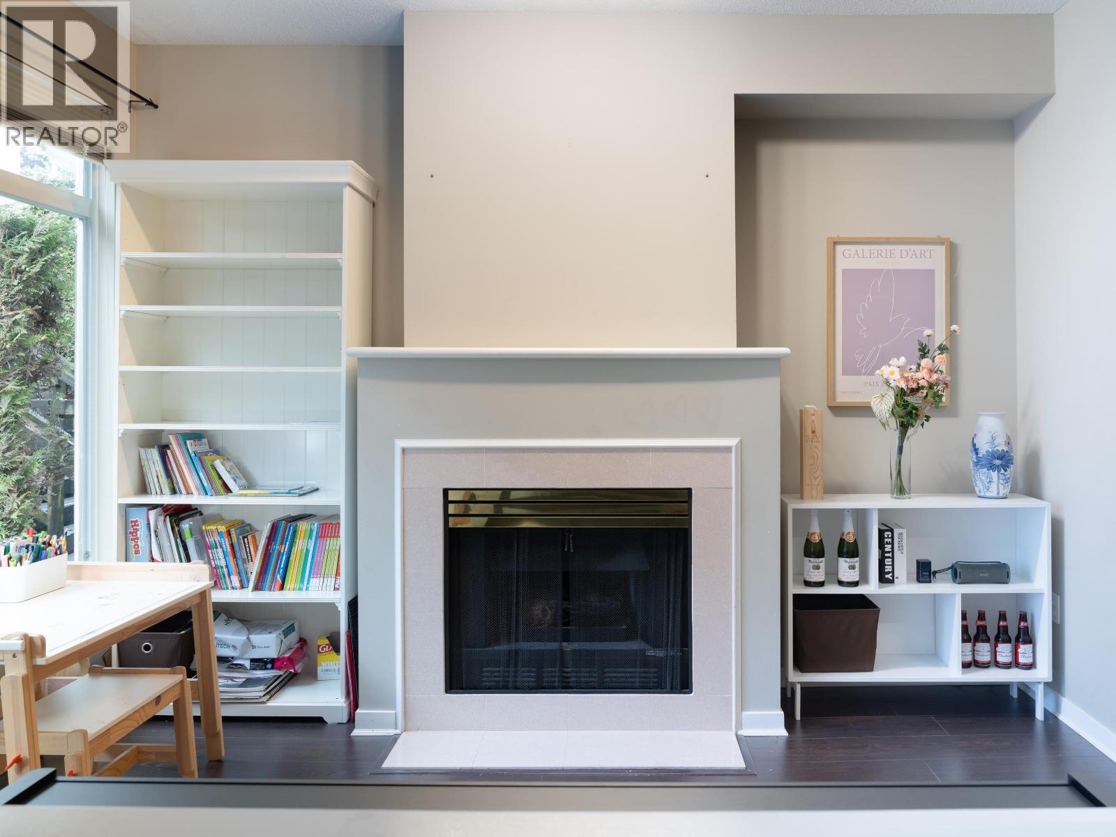 1 3586 RAINIER PLACE, Vancouver