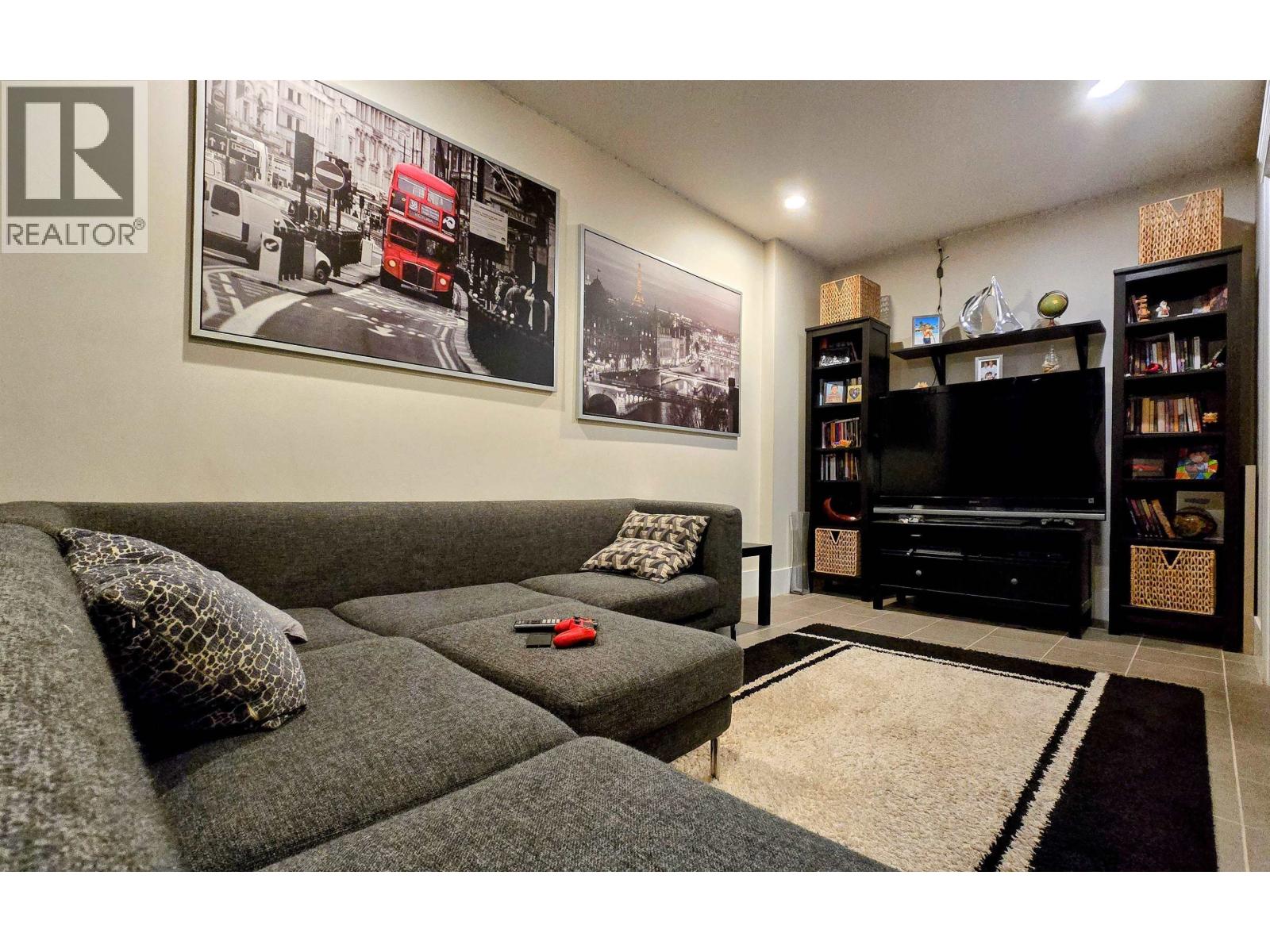 5467 DUNBAR STREET, Vancouver