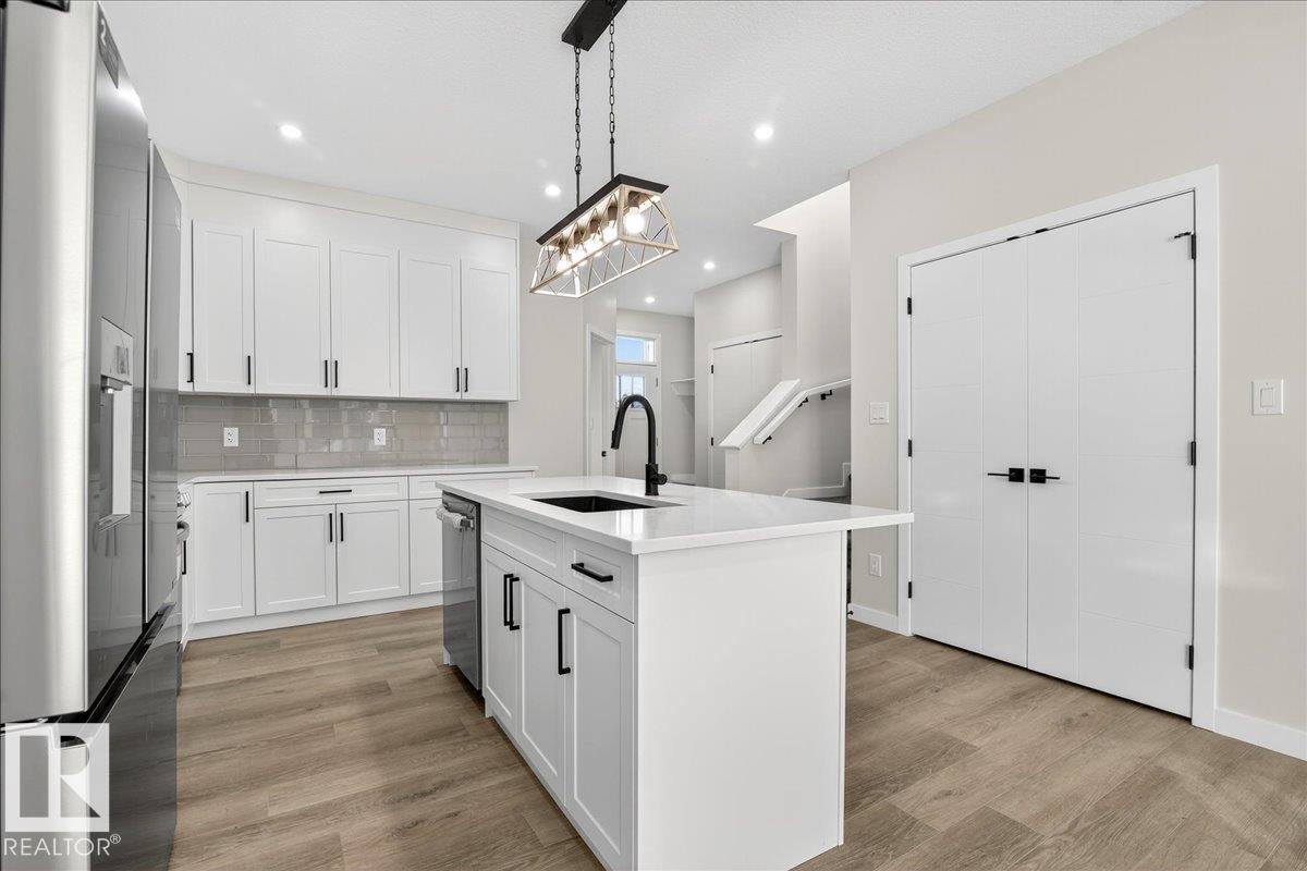 10506 162 ST NW, Edmonton