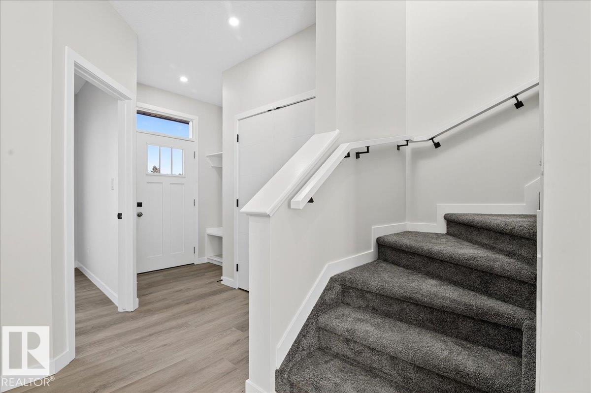 10506 162 ST NW, Edmonton