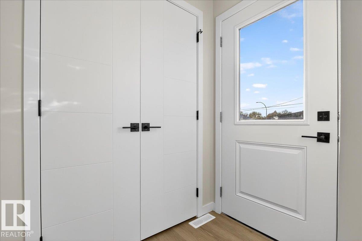 10506 162 ST NW, Edmonton