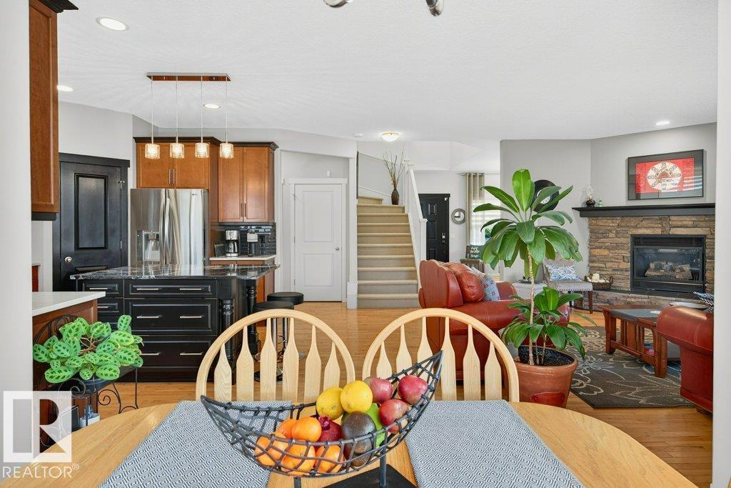 51 NICOLA RD, St. Albert