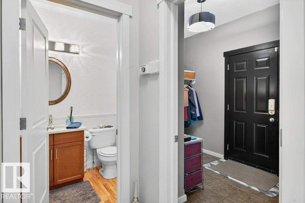 51 NICOLA RD, St. Albert