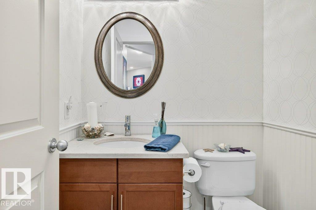 51 NICOLA RD, St. Albert