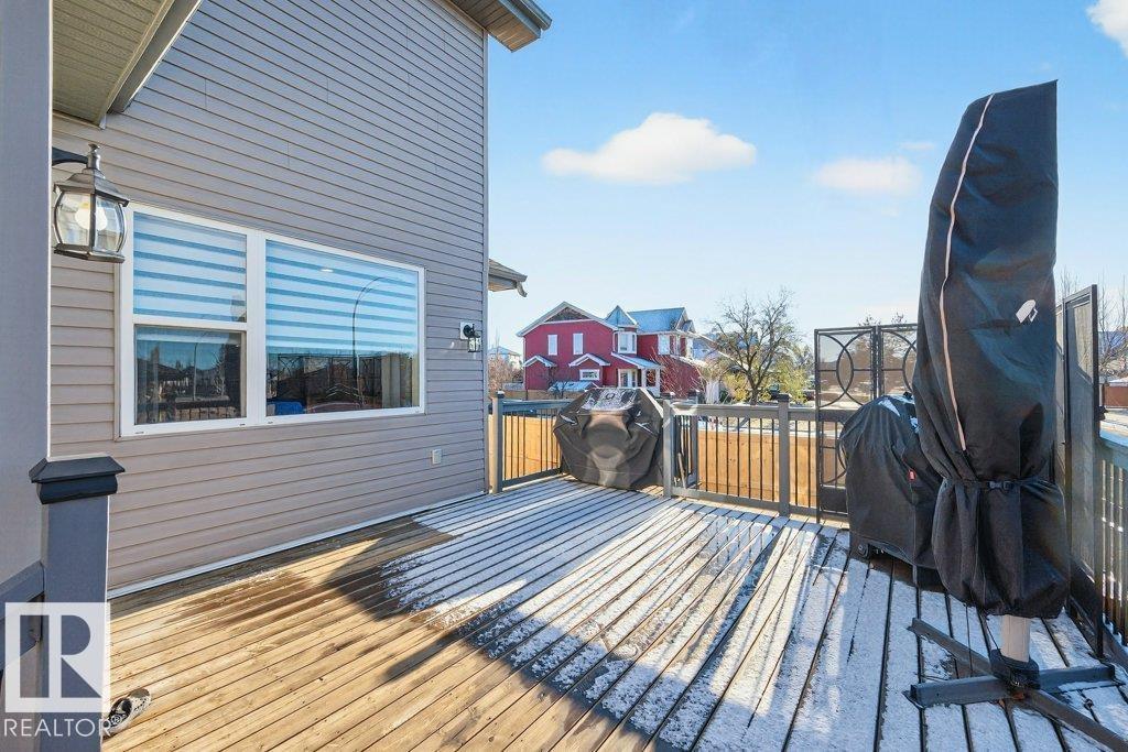 51 NICOLA RD, St. Albert